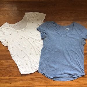 2 LOFT crew neck T-shirts, blue & sunglasses, XS